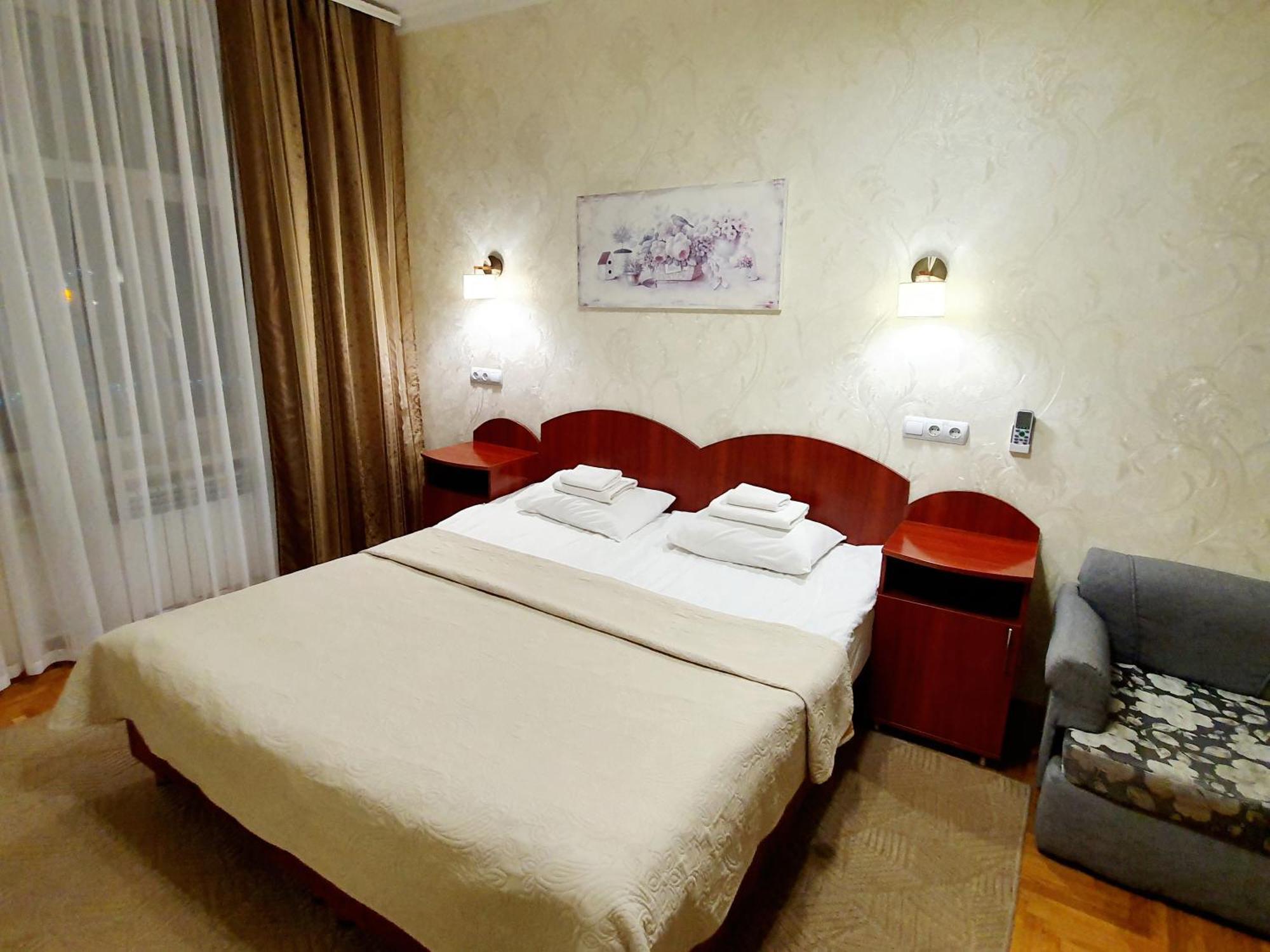 Sluch Hotel Starokostyantyniv